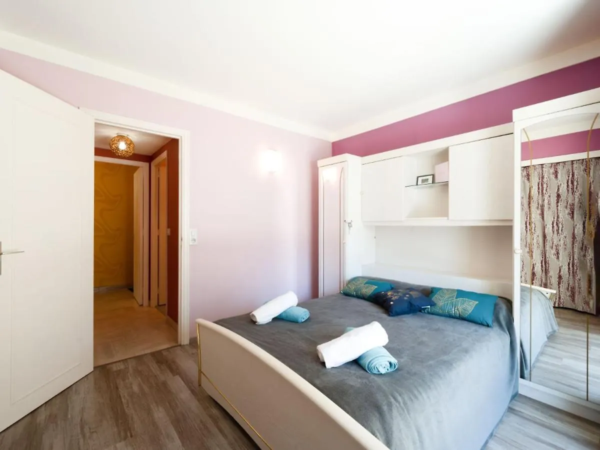 Apartment Le Morelia By Interhome Канны